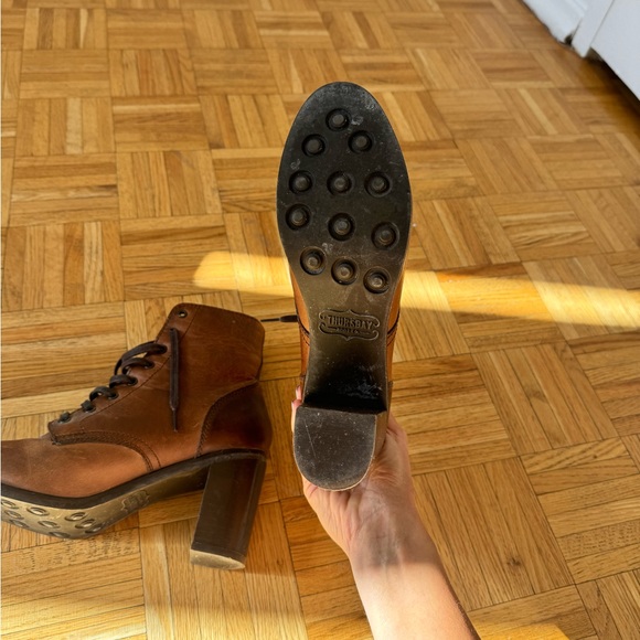 Lace-up brown leather booties - like new - 9cm high heel - Picture 2 of 9